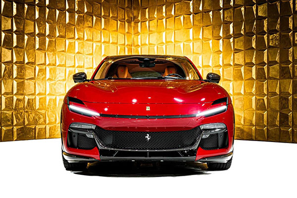 Ferrari Purosangue (2025)