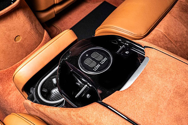 Ferrari Purosangue (2025)